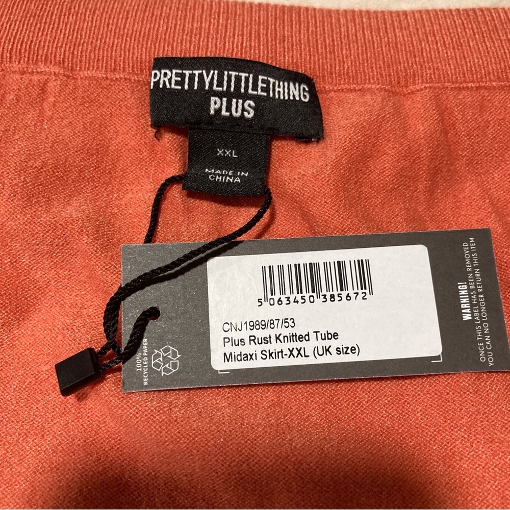 PrettyLittleThing Maxi Rust Knit Tube Skirt | 38” Waist to Hem - Picture 6 of 10